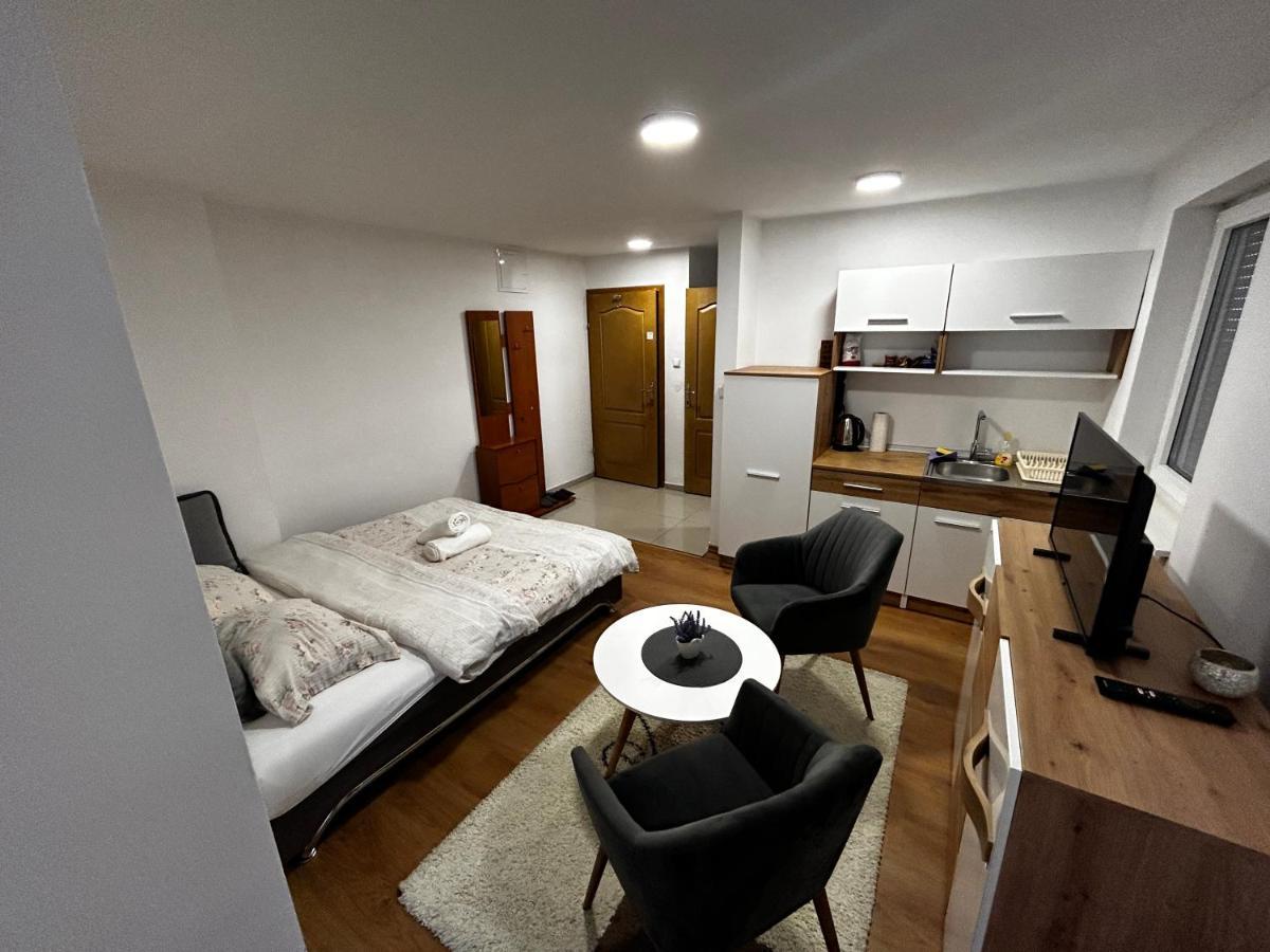 Apartmani Venci Travnik Exterior foto